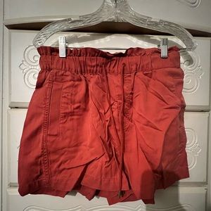 LOFT shorts, size S… brand new with tags, never been worn!